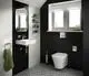 Waschtisch mit runder Spiegelfläche, ideal in einem modernen Badezimmer. Die Armatur von Ideal Standard ist in Chrom gehalten und mit einem Waschbecken kombiniert.